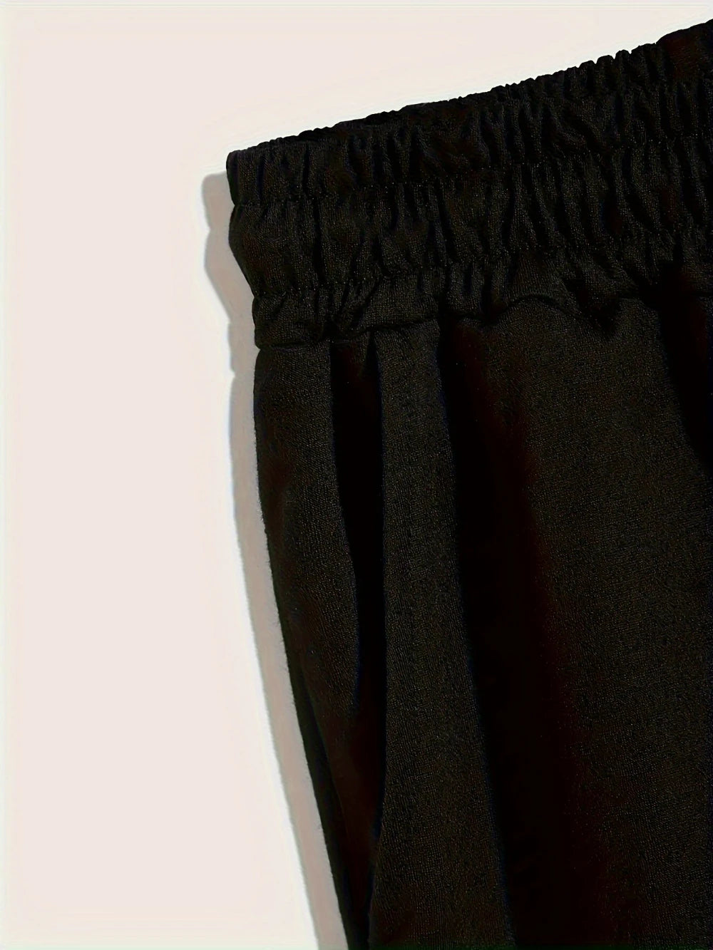 Men's Casual Athletic Shorts with Elastic Waistband and Drawstring Side Pockets - Solid Color, Perfect for Gym Wear