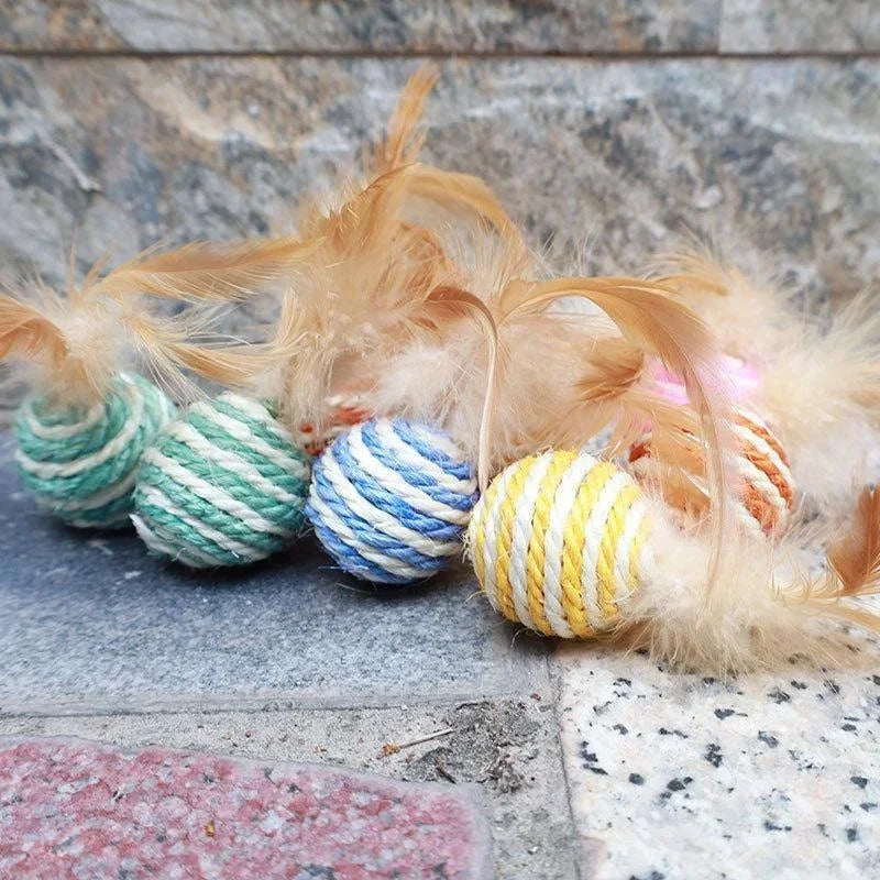Cat Sisal Feather Ball Toy | Natural Scratch & Play Balls for Cats