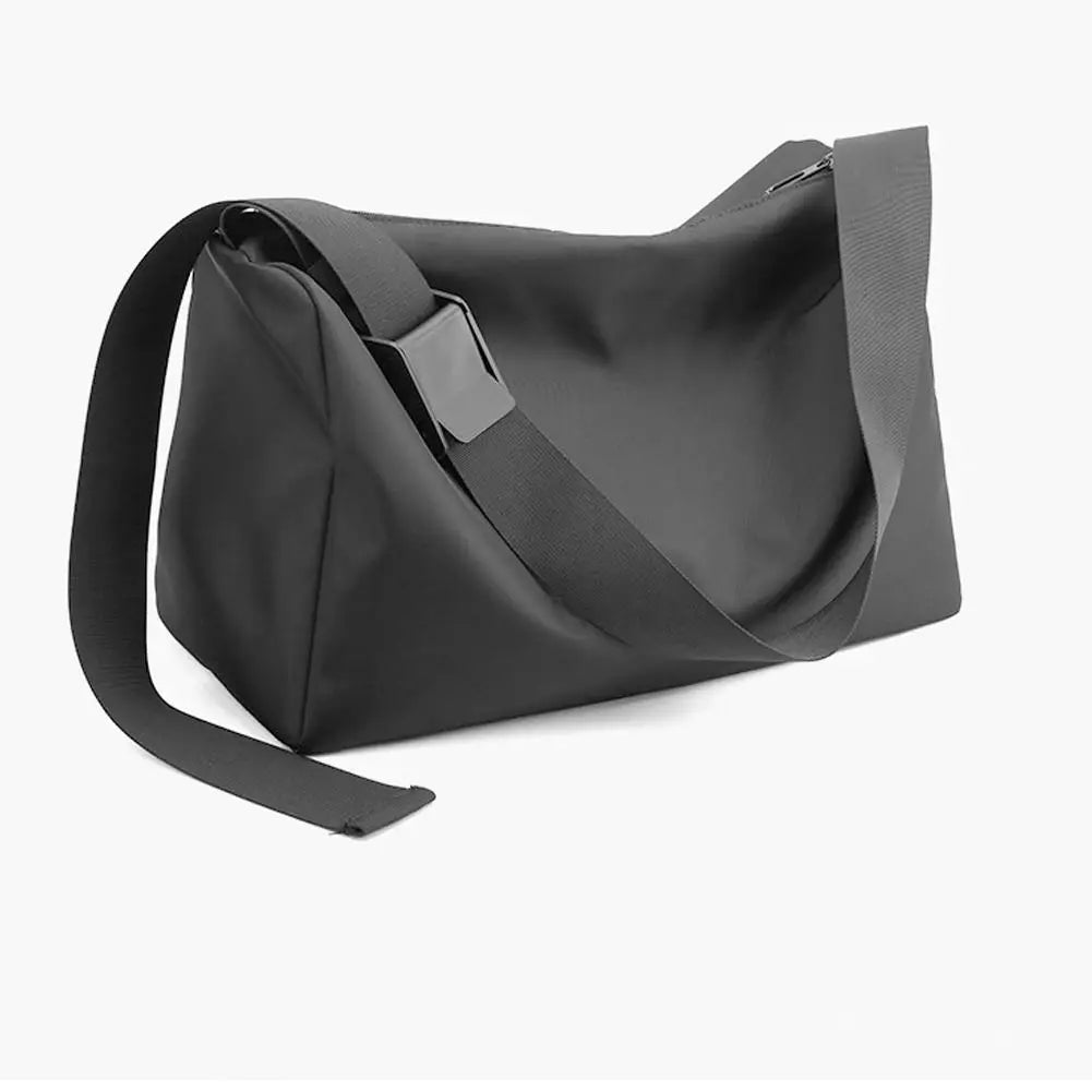 Waterproof Gym Bag Unisex Large Capacity Sport Fitness Yoga Shoulder Bag For Men Women Travel Storage Casual Nylon Crossbody