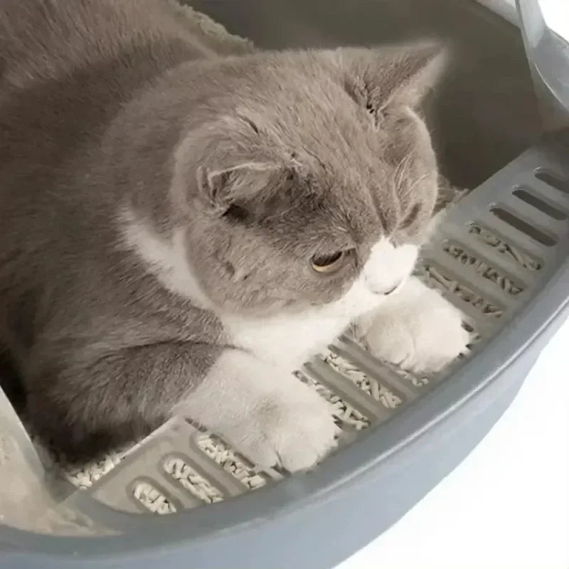 Semi-Enclosed Cat Litter Box | High-Side Splash Guard with Litter Scoop